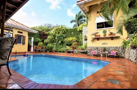 4-Bed Detached House in Westerhall — house for sale in St. David
