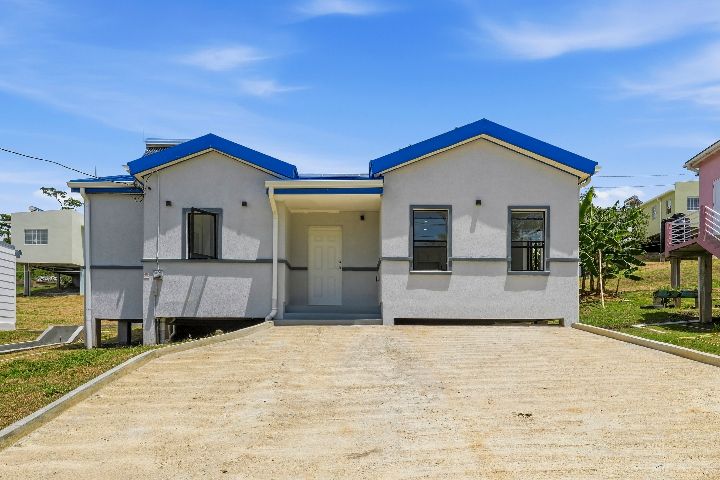 Sapodilla — house for sale in St. Andrew