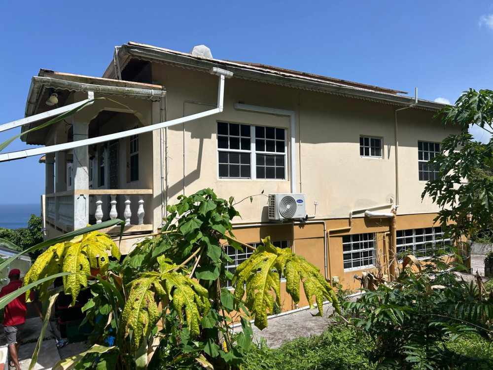 4 bed House For Sale in St. John,  - 1